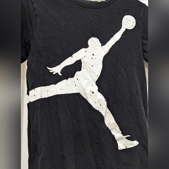 Nike boys Air Jordan T-shirt, size medium - Picture 2 of 4